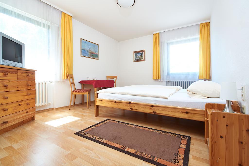 Gasthof Riedsee Stuttgart Rum bild