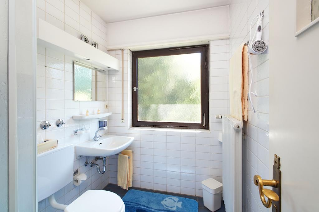 Gasthof Riedsee Stuttgart Rum bild